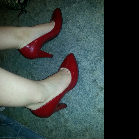 Red heals - Picture 2 of 2