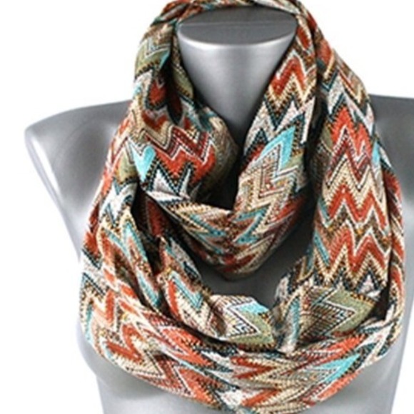⚡️Last 1 in this color !!⚡️ Chevron Scarves