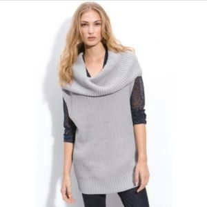 Nordstrom Trouve Grey Cowl Neck Sleeveles Sweater