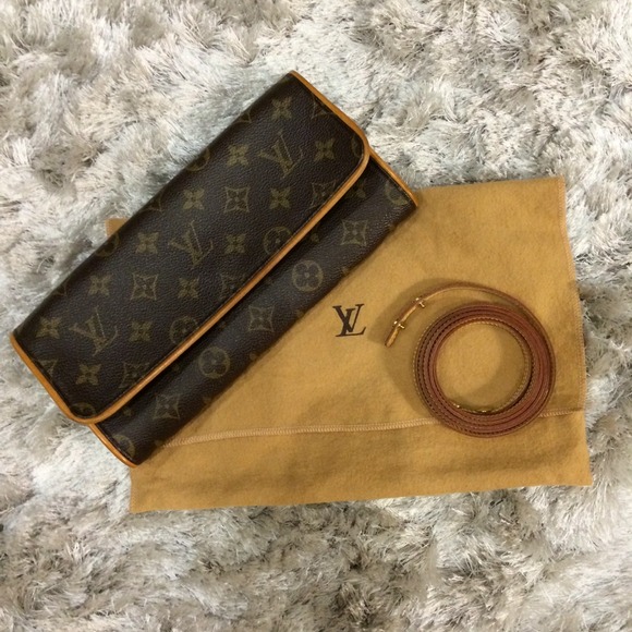 Vintage Louis Vuitton Monogram Florentine Clutch