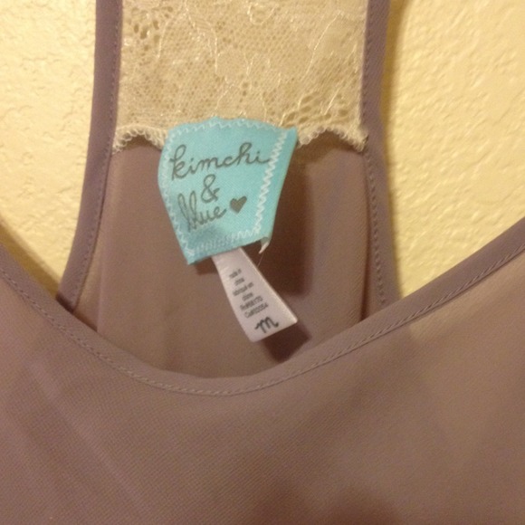 NWOTs Kimchi Blue Anthropologie slip medium - Picture 2 of 3