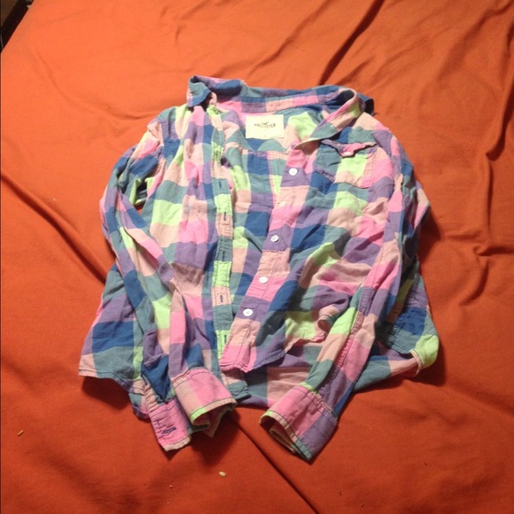 Plaid cute shirt