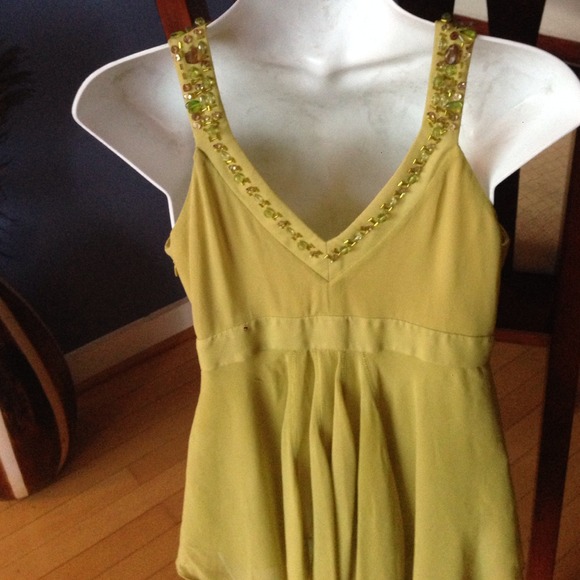 SUE WONG SILK AND BEADED MINT GREEN ASYMMETRIC TOP - Picture 4 of 4