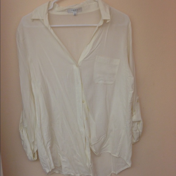 White bottom up shirt