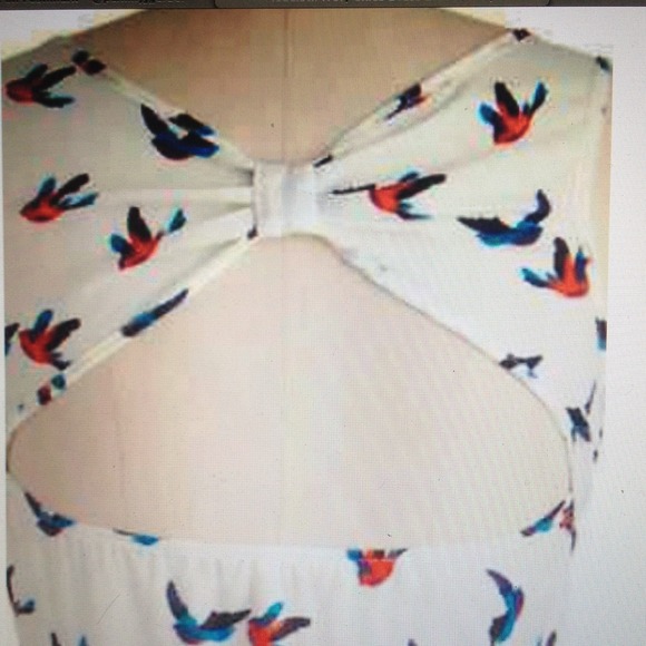 SOLD! NWOT Modcloth Ivory Skies small - Picture 3 of 3