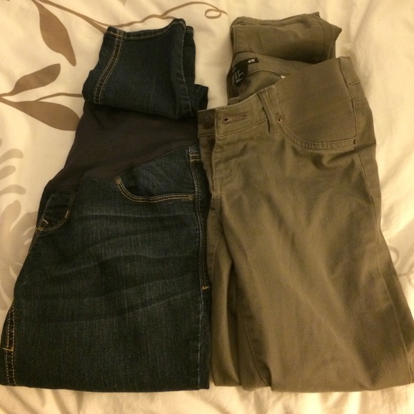 Lot of Maternity Jeans From Old Navy and H&M