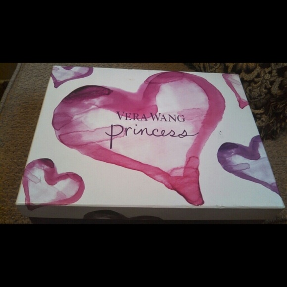 Vera Wang gift set