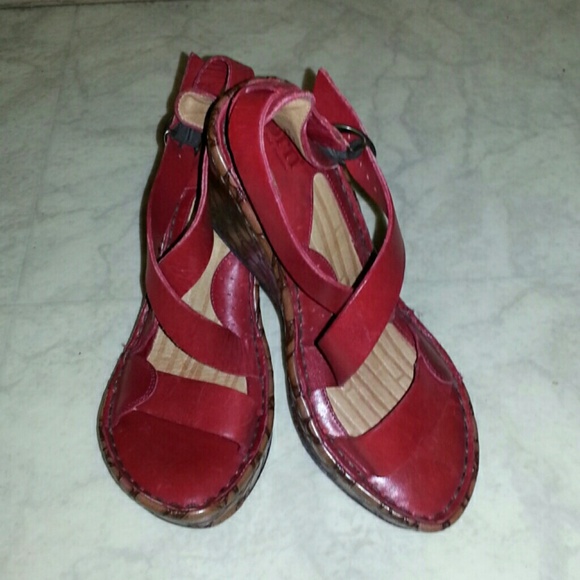 BORN Sandals