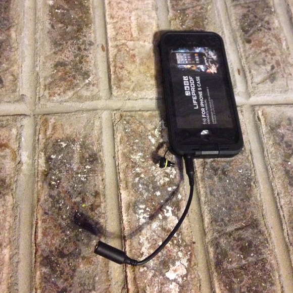 Extra - Picture 2 of 4