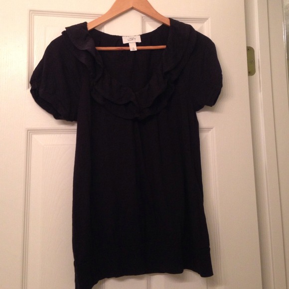 Loft shirt gently used