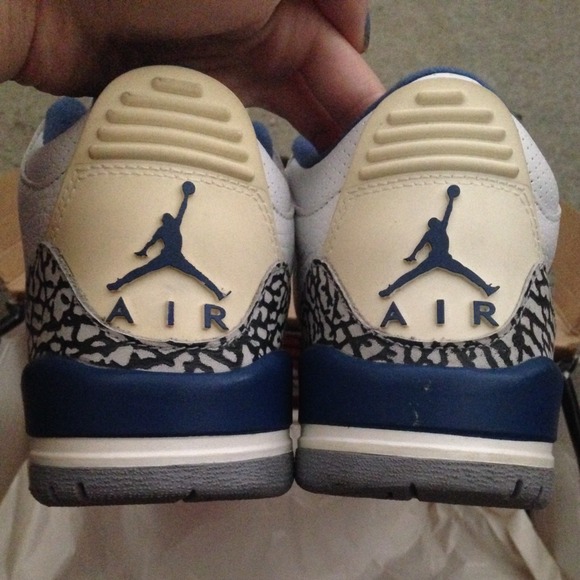 🚫🚫🚫 SOLD🚫🚫🚫 Jordan True Blue 3 - Picture 4 of 4