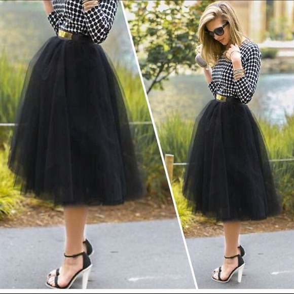 Dresses & Skirts - New Gorgeous Black Tulle Skirt❤️