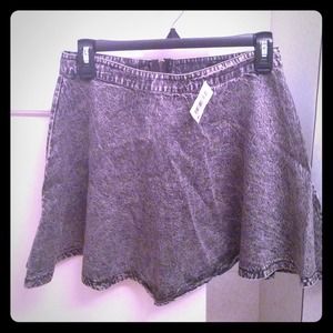 Grey and black acid wash circle skirt