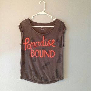 NWOT! Paradise Bound Muscle Tee