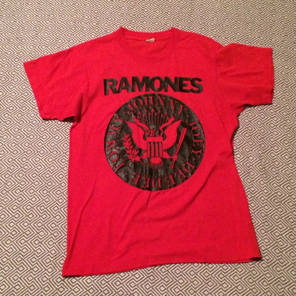 Classic Vintage Authentic Ramones Tee