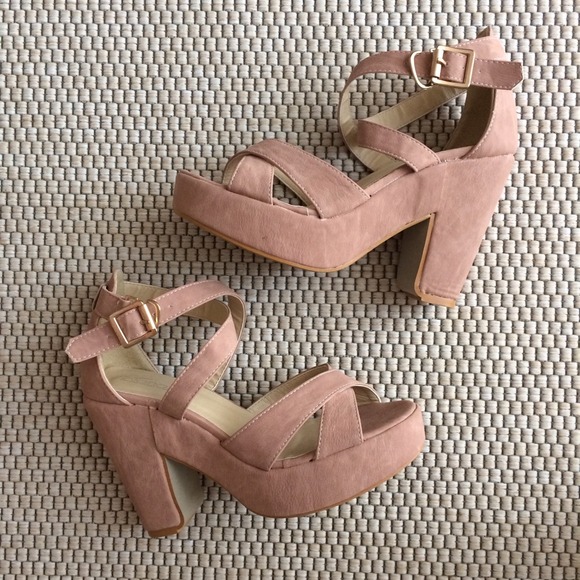 S O L D - Picture 2 of 4