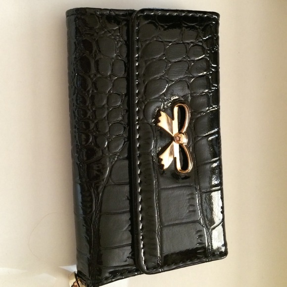 Wallet with phone holder.