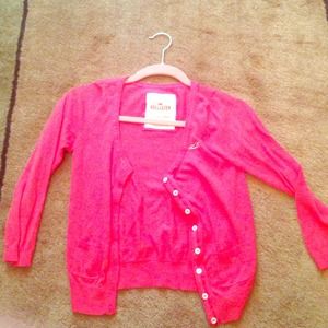 Adorable salmon colored Hollister cardigan