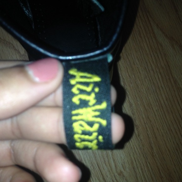 SOLDDDD!!!! Emerald Green Doc Martens👟 - Picture 3 of 4