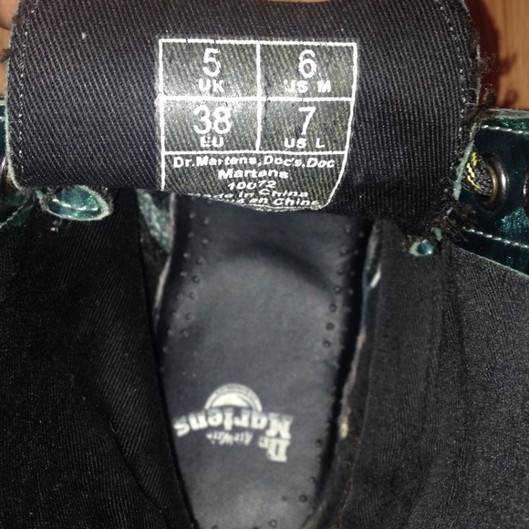 SOLDDDD!!!! Emerald Green Doc Martens👟 - Picture 4 of 4