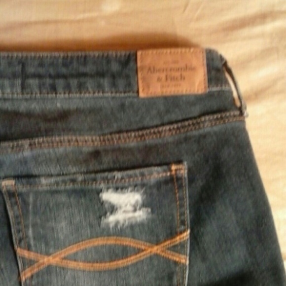 Jeans - Picture 2 of 3