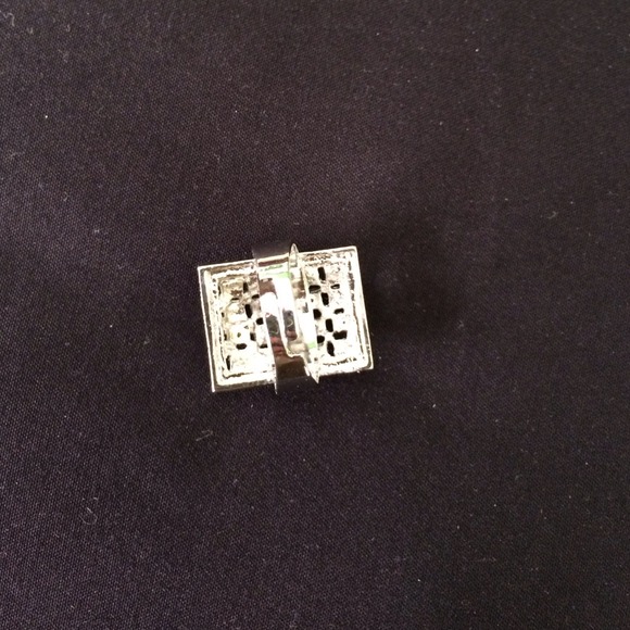 Ring - Picture 2 of 2