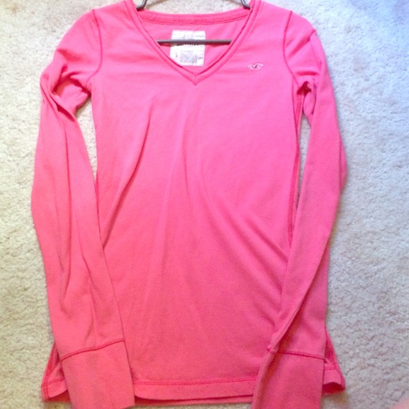 Light pink hollister shirt