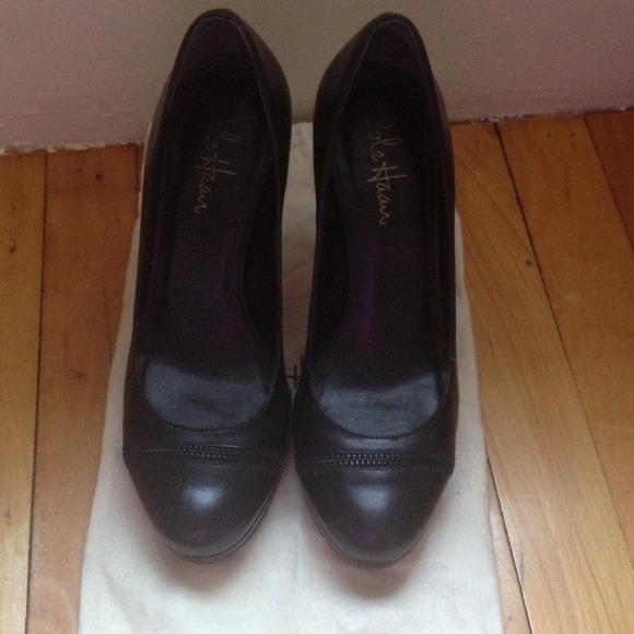 Cole Haan Zipper Heel - Picture 2 of 4