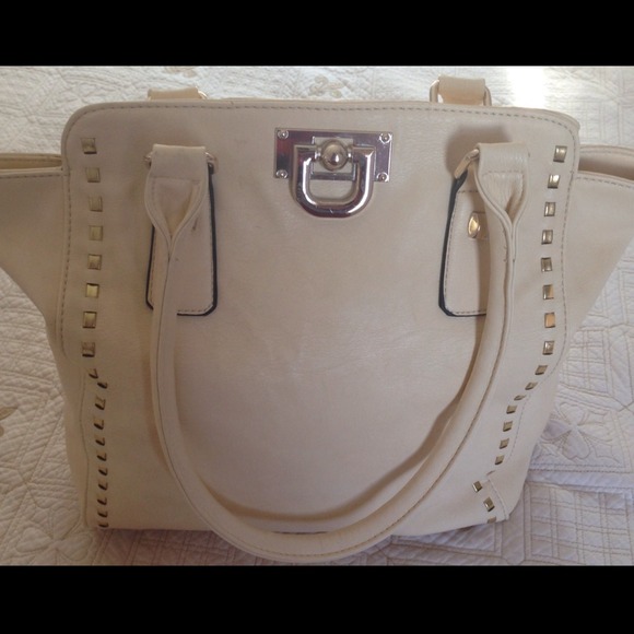 RESERVED REDUCED Large Spacious Faux Leather Bag - Picture 3 of 4