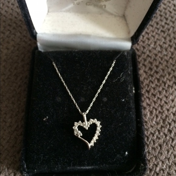Diamond heart necklace