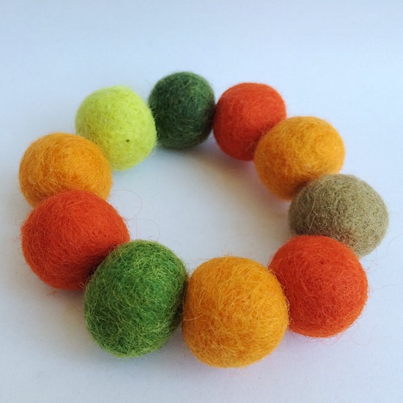 Handmade Colorful Felted Wool Scrunchie (Nature)