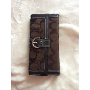 Coach wallet