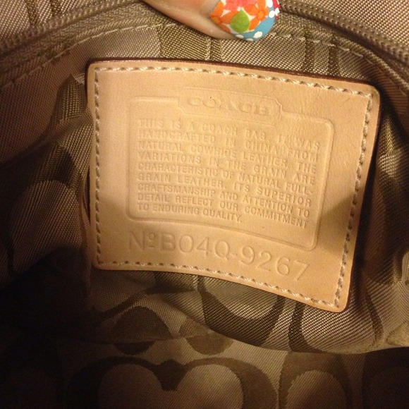 Authentic coach blue purse! Classy sophisticated! - Picture 2 of 3