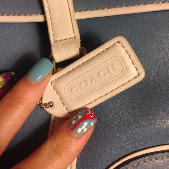 Authentic coach blue purse! Classy sophisticated! - Picture 3 of 3