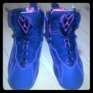 (We belong to @awolsista) RARE NIKE JORDANS