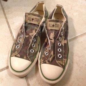 Converse All Star laceless tennis shoes