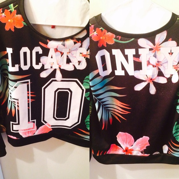 Long sleeve shirt