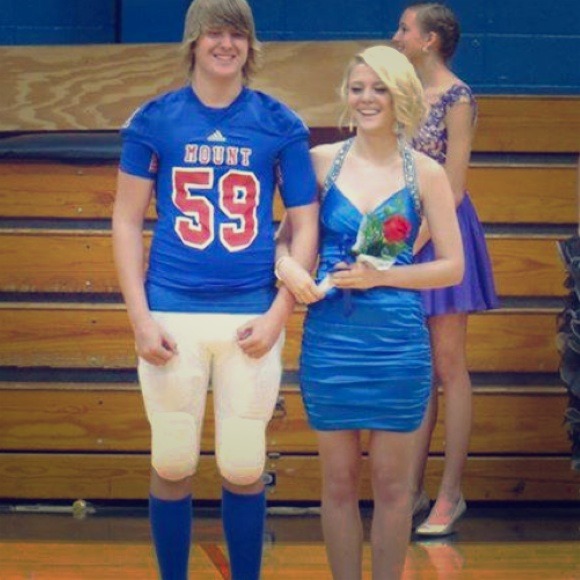 Homecoming/Prom Dress💙