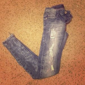 Size 0 lovesick skinnies