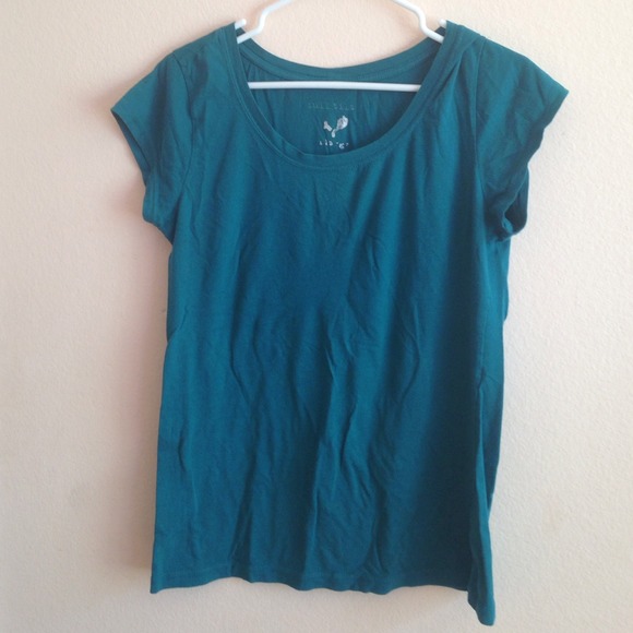 Turquoise t-shirt