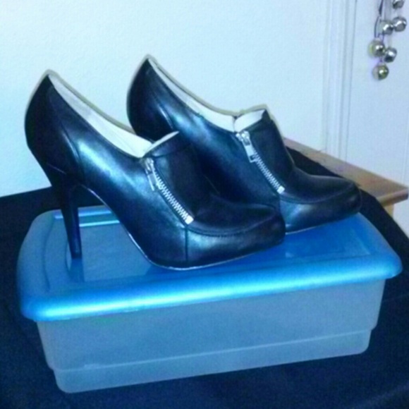 Black heels.