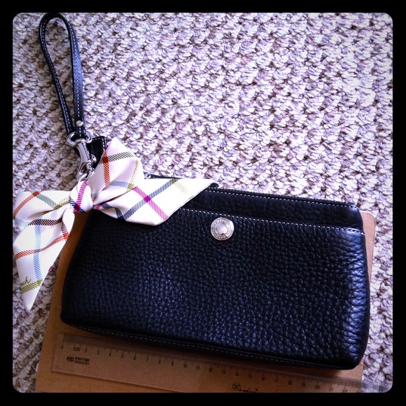 COACH Black Leather Wristlet Clutch, many pockets