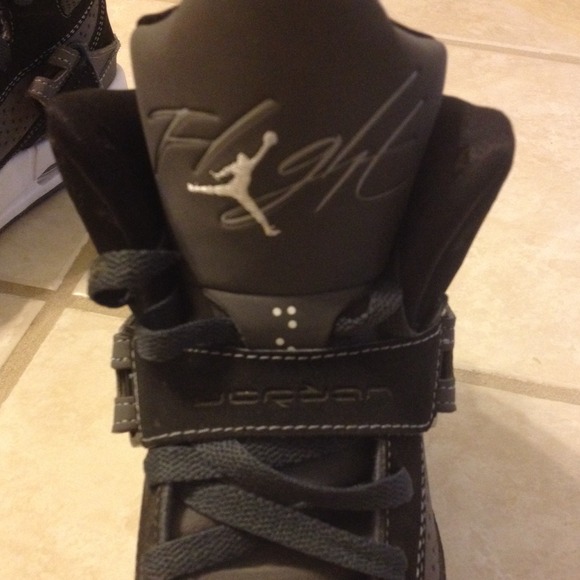 air Jordan's - Picture 3 of 4