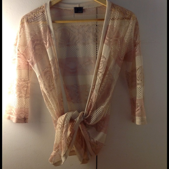 Lady - Picture 2 of 3