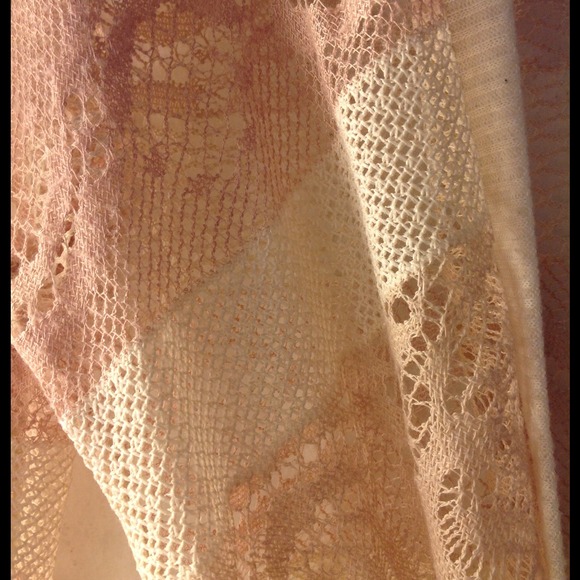 Lady - Picture 3 of 3