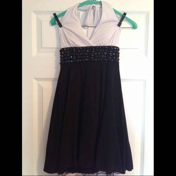 White and black speechless dress