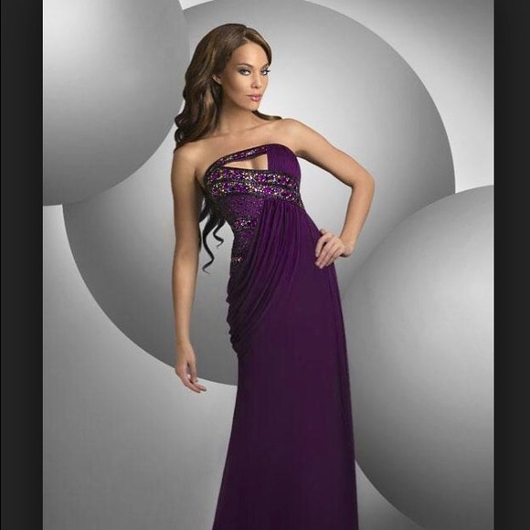 Stunning brand new shimmer purple sequin dress - Picture 1 of 4