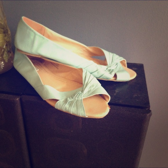 Urban Outfitters Shoes - Kimchi Blue mint open toe flats Urban Outfitters 9