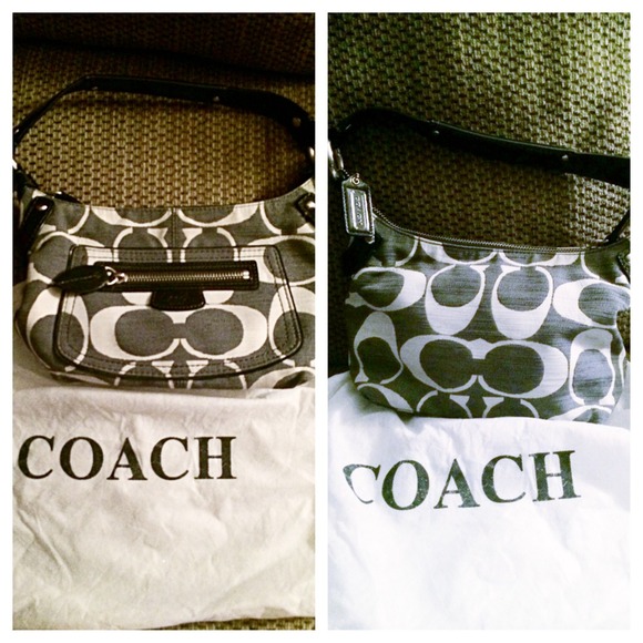 Coach medium size optic hobo. Grey/white signature