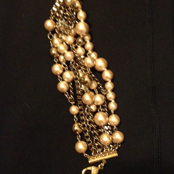 Stella & Dot Lucia multi strand pearl bracelet